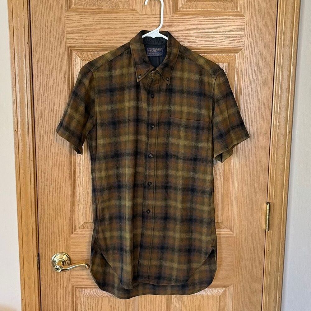 Pendleton Vintage 1960’s Short Sleeve Wool Plaid Button Front Shirt Small